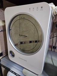 Haenim UV 消毒烘乾機