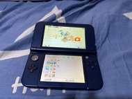 一手買入使用 上屏IPS Mon Nintendo New 3ds  LL 3DSLL 2DS 2DSLL 深藍色連三隻Games
