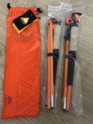 (只出售正版正貨，全新原裝正版連牌，未使用) Aonijie 一對行山杖 極輕便攜四節 E4216 Trekking Poles Trail Running 120cm 越野跑 遠足 行山 登山 運動