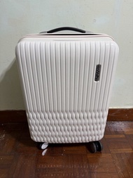 American Tourister 20吋白色手提旅行喼