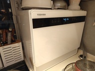 Toshiba 55cm洗碗機 (戰損版)
