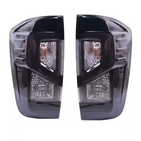 Rear Tail Light Assembly For Nissan Navara NP300 2015-2021 Rear Taillight Brake Lamp Turn Signal Lam