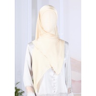 ARIANI SQUARE NORMA PLAIN EMBROIDERY DIAMOND