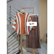 Suit batwing knitWanita bawan pleated skirt/ set trendyWanita