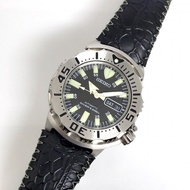 SEIKO Monster Scuba Diver's 200m Automatic Day-Date ขนาดตัวเรือน 42 mm.