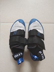 Five Ten US 3.0 climbing shoes for kid 小朋友攀石鞋