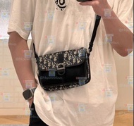 dior迪奥手提斜挎包郵差包 相機包 男包 DIOR迪奥 Aqua DIOR AND PARL5