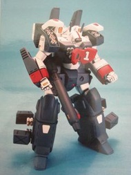 超時空要塞 Macross 1/100 VF-1J ARMORED VALKYRIE