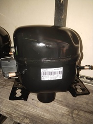 คอมตู้เย็นฮิตาชิFL-1152น้ำยาR134