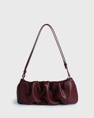 Tocco Toscano Livia Ruched Bag กระเป๋าสะพายข้างผู้หญิง High-Density PU คุณภาพสูง สะพายได้ทุกโอกาส