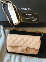 Chanel 眼鏡袋 sunglasses chain bag beige color