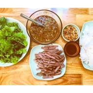 [Q12 Now ship] Da Nang Auntie Can Fish Sauce, a famous specialty of Da Nang, delicious