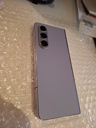 Samsung Galaxy Z Fold 5 摺屏手機