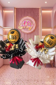 Graduation bouquet with teddy bear . Free graduation balloon