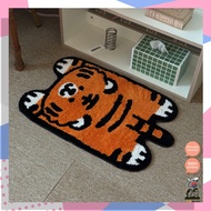 W'Green Fluffy Tiger Rug / Soft Tufted Floor Mat / 50×75cm / Non Slip Aesthetic Rug