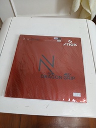 STIGA DNA DRAGON GRIP 赤龍乒乓球膠皮(黑)