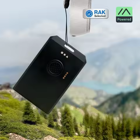 WisMesh Tag – Compact Meshtastic Tracker For location tracking and mesh messaging