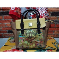 Pre-loved ♥️ 0088 Brera Italy Art Fever Handbag B3210H5F