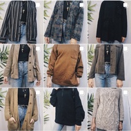 Sweatshirt / Blouse / Knitwear