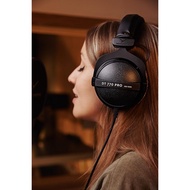 Beyerdynamic DT 770 PRO 32/ 80/ 250 /Ohm Closed Studio Monitor Headphones