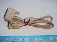 阿肯俗賣店---25針公對公列表機線,雙磁扣 乳白色 有微污-二手