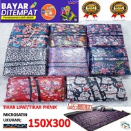 TIKAR LIPAT PIKNIK SUPER JUMBO UKURAN  300X150 cm MICROSATIN WATERPROOF ANTI AIR MURAH LARIS