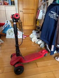 兒童滑板車