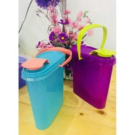 Beverage buddy 1.9L (1) tupperware