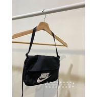 Nike 郵差包/斜背包/小包包/外出包/工裝/復古/