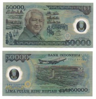 UANG KUNO lama jadul soeharto 50 ribu polymer No. Seri (ZZU---425)