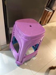 膠凳