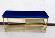 ชั้นวางรองเท้าแบบหรูหรา มีที่นั่งใส่รองเท้า ขาสีทองหุ้มเบาะกำมะหยี่ ขนาด 95x30x45 cm. ดีไซด์หรูหรา ใ