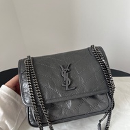 ✨Saint Laurent Niki 灰色小號 99新🩶