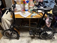 Brompton C line 6 speed Black Lacquer 連貨架