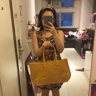 korea brand ,with logo,,,big size,,goyard bag style,,wallet bag attached with the bag, tote, shoulder bag,   mommy's bag, diaper bag, ipad bag, macbok bag, new, with wallet , with tag