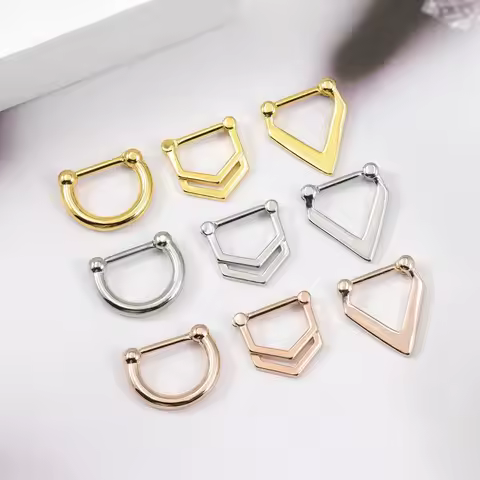 3Pcs Stainless Steel Hinged Nose Ring Hoops Triangle D Septum Rings Clicker Tragus Helix Cartilage D