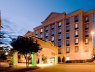 Holiday Inn &amp; Suites Raleigh-Cary (I-40 @Walnut St)