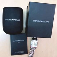 Emporio Armani 經典長方型白底手錶