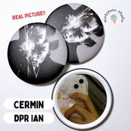 DPR IAN MINI MAKE UP MIRROR PIN KPOP MIRROR