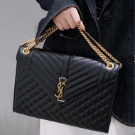 Ysl • Envelope 經典黑金荔枝牛皮郵差包 大號