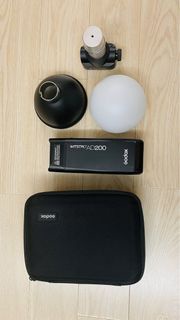 Godox Witstro AD200 閃光燈