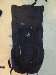 MONTE 22L 背包