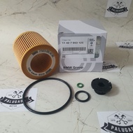 Oil Filter BMW F10 F30 F32 E84 E89 Engine N20 Original P/N 11427953125 /BMW F10 F32 F30 N20 Original