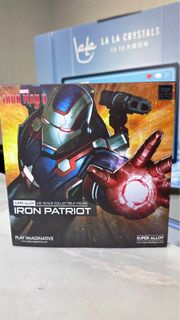 " Play Imaginative Iron Patriot ""Iron Man 3"""