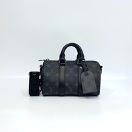LV黑灰原花銀釦Keepall 25手提斜背包M46271
