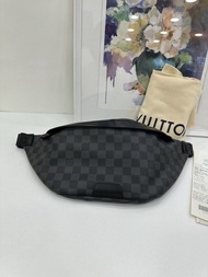 👜Louis Vuitton Discovery Bumbag Waist Bag Code of 2019 Size 47*9*20cm 路易威登 LV 黑棋盤格帆布拼皮Discovery Bumb