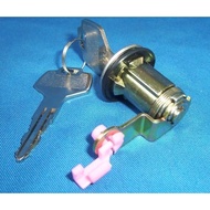 NISSAN VANETTE (C22) 1988 DOOR LOCK