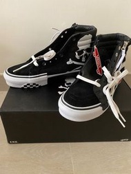 Vans X Mastermind