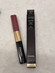 💋Chanel Le Rouge Duo Ultra Tenue Liquid  Lipstick 💕 現貨實拍🫶🏼Chanel 美妝代購💋 Available Colour:    40, 48, 