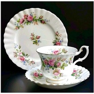 Royal Albert 🇬🇧 1950s-1960 Moss Rose Tea Set Sold Separately